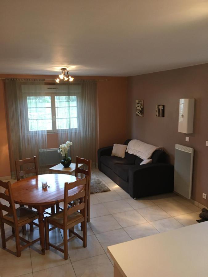 La Maisonnette Dintevilloise Dinteville Kültér fotó